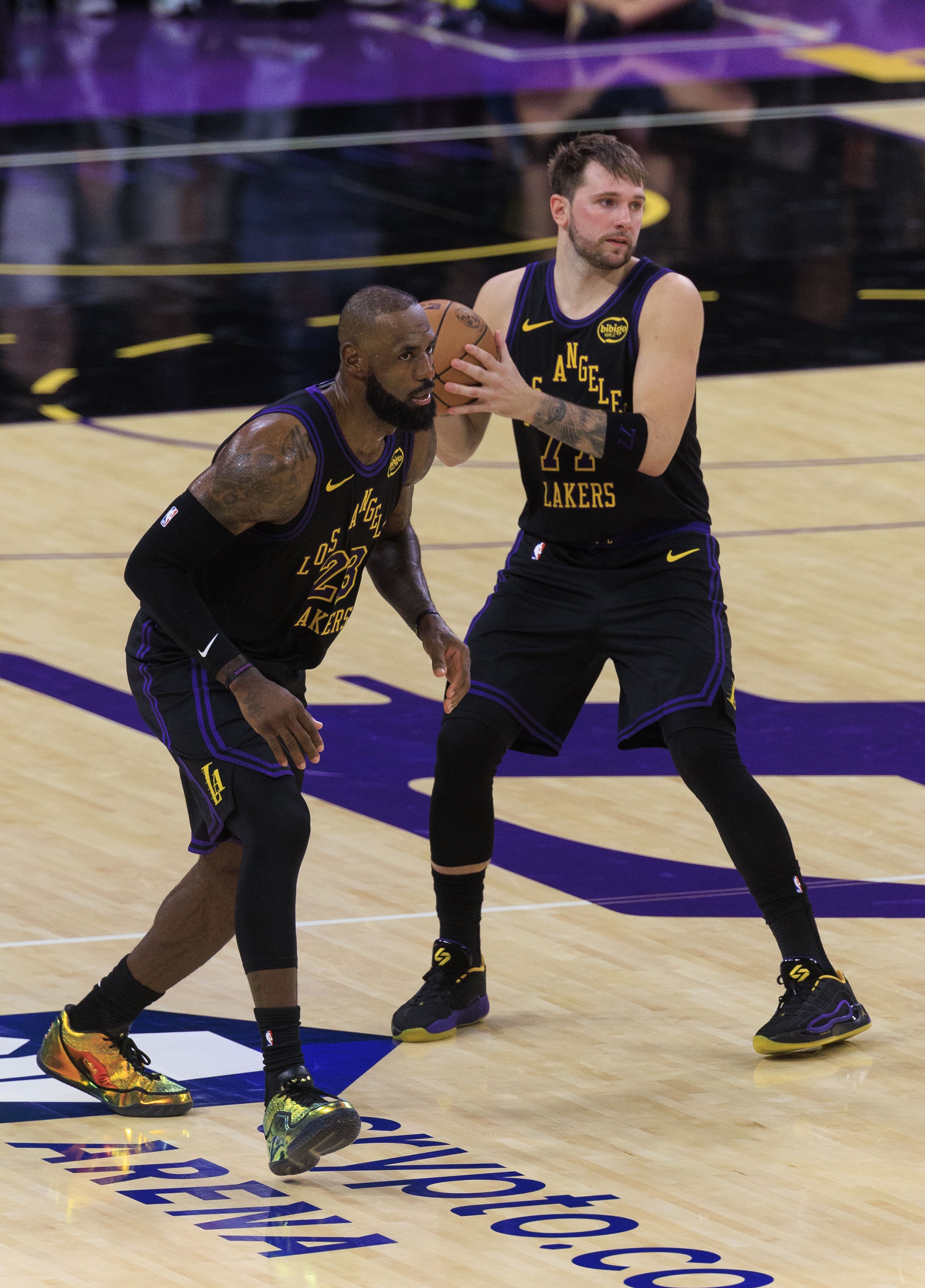 bob半岛体育官方入口-😲东契奇15000分历史第3年轻！超科比！仅次詹姆斯杜兰特！